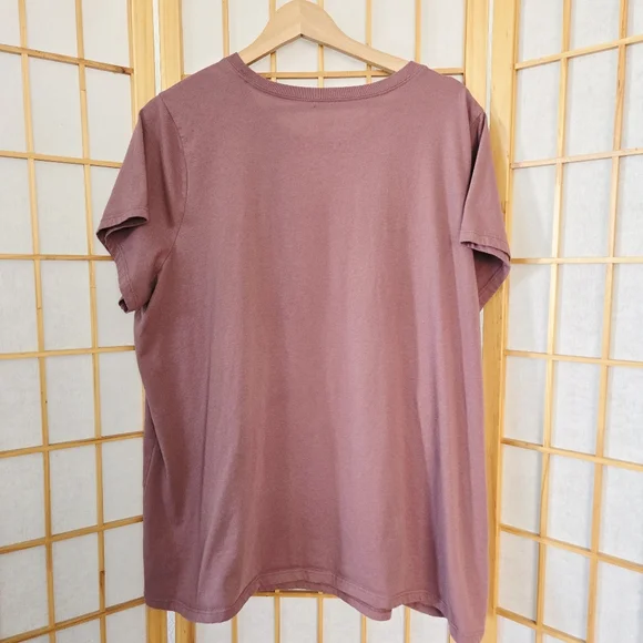 Lainey Wilson Graphic Tee (3X) - Picture 2 of 4